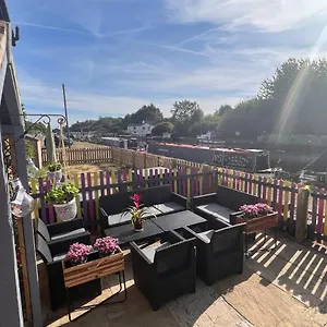 River View In Yorkshire Holiday home Wakefield